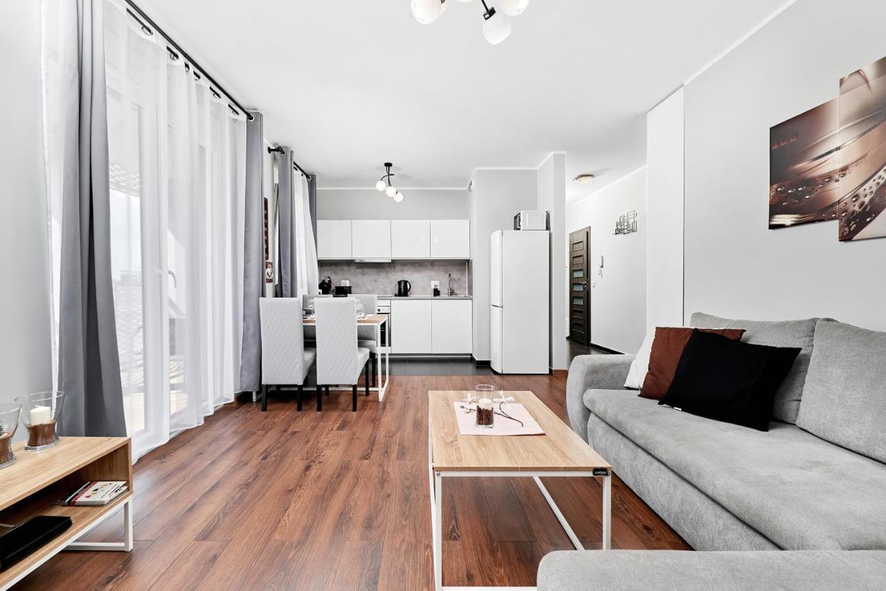 Apartment Wroclaw Sikorskiego With Free Garage By Renters Prestige Εξωτερικό φωτογραφία