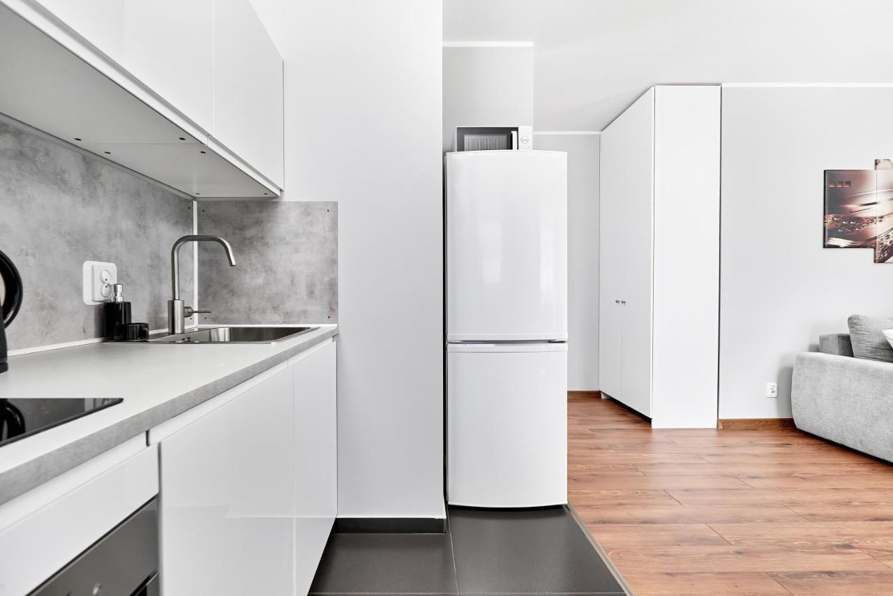 Apartment Wroclaw Sikorskiego With Free Garage By Renters Prestige Εξωτερικό φωτογραφία
